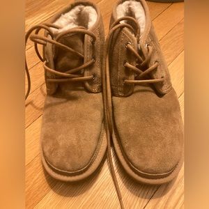 New! UGG Women’s Chestnut Neumel Fashion Boot